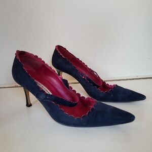 Manolo Blahnik Vintage Nubuck Scallop Women's Heels 9.5